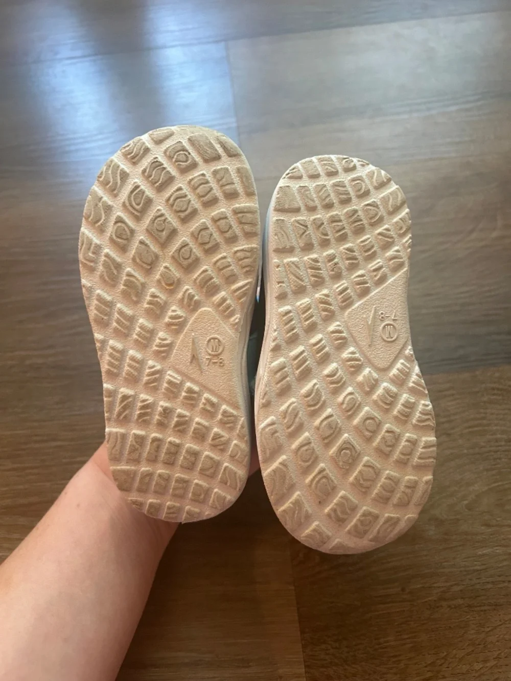Speedo Water Shoes Kids Medium 7-8